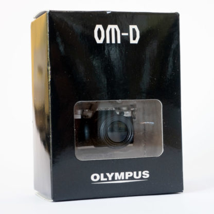 Olympus OM-D E-M5 Mark II miniature (silver)